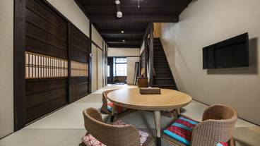 リビング エリア / 13