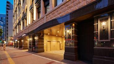 施設の入り口 / 21