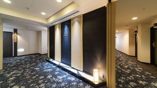 [禁煙] 最上階さくらダブルルーム/15平米/160cm ベッド1台