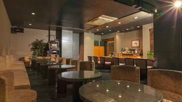 カラオケ ルーム / 12