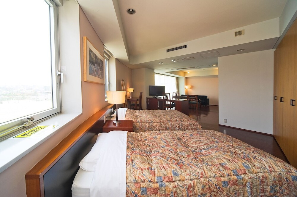 リゾート気分を堪能♡地元食材の朝食とガーデンプールがうれしいホテル3560774