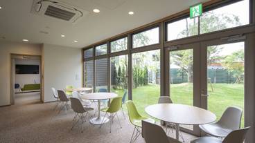 本館 ラウンジ② / 4