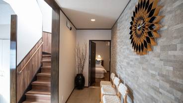 内部エントランス / 2