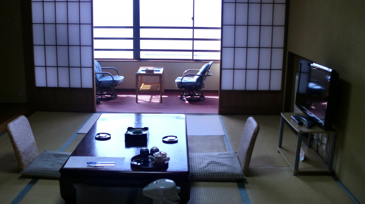 ユニークな大浴場を持つ、鎌倉時代から続く老舗宿3925462