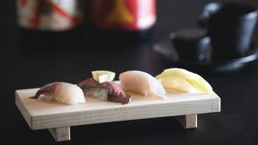 食事・飲み物 / 15