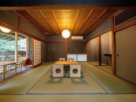 旅館やまざき / 1