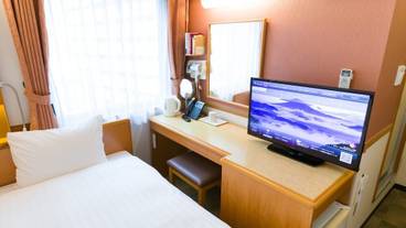 客室 / 11