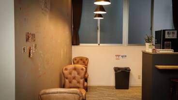 ロビー応接スペース / 4