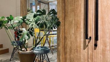 内部エントランス / 2