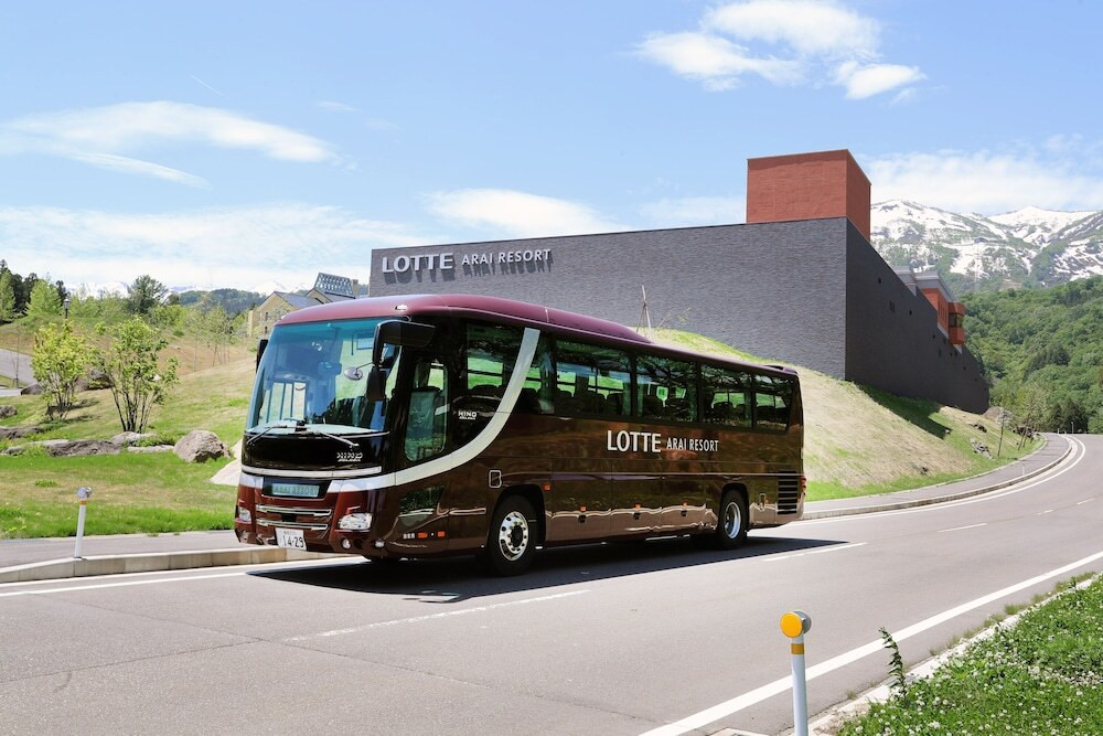 鉄道駅シャトル