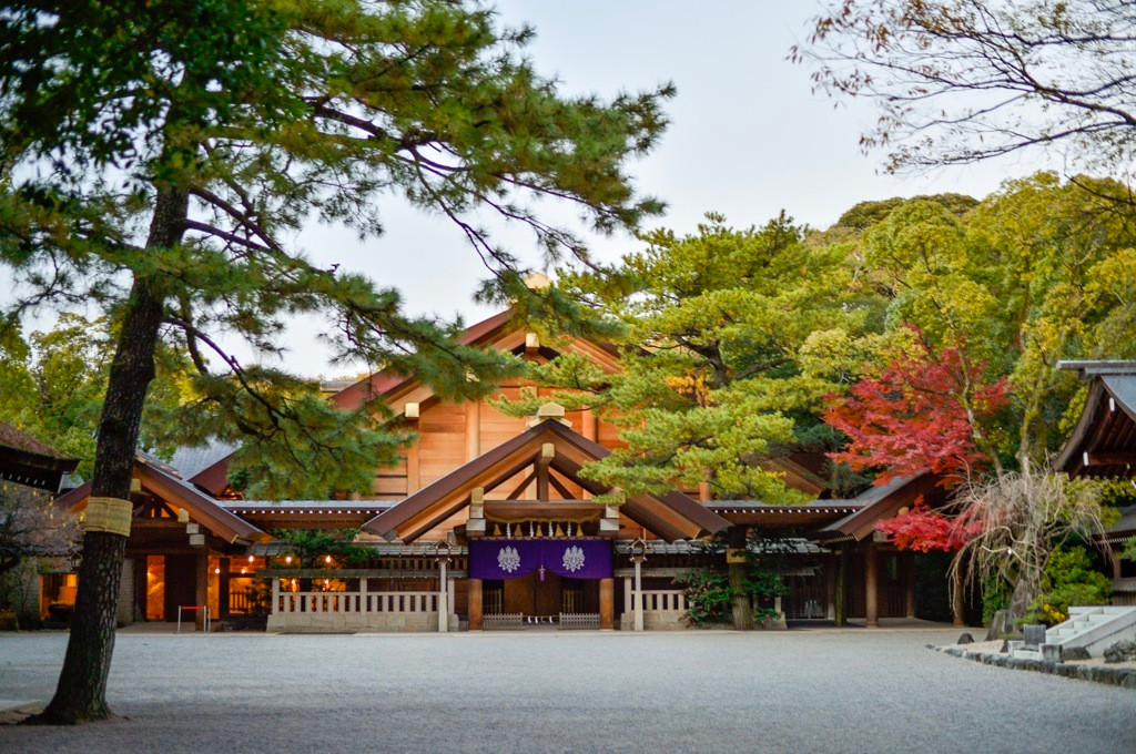 三種の神器の1つが眠る由緒ある神社「熱田神宮」4023930