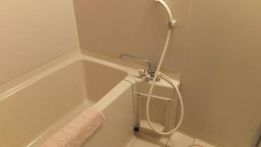 深めの浴槽 / 10