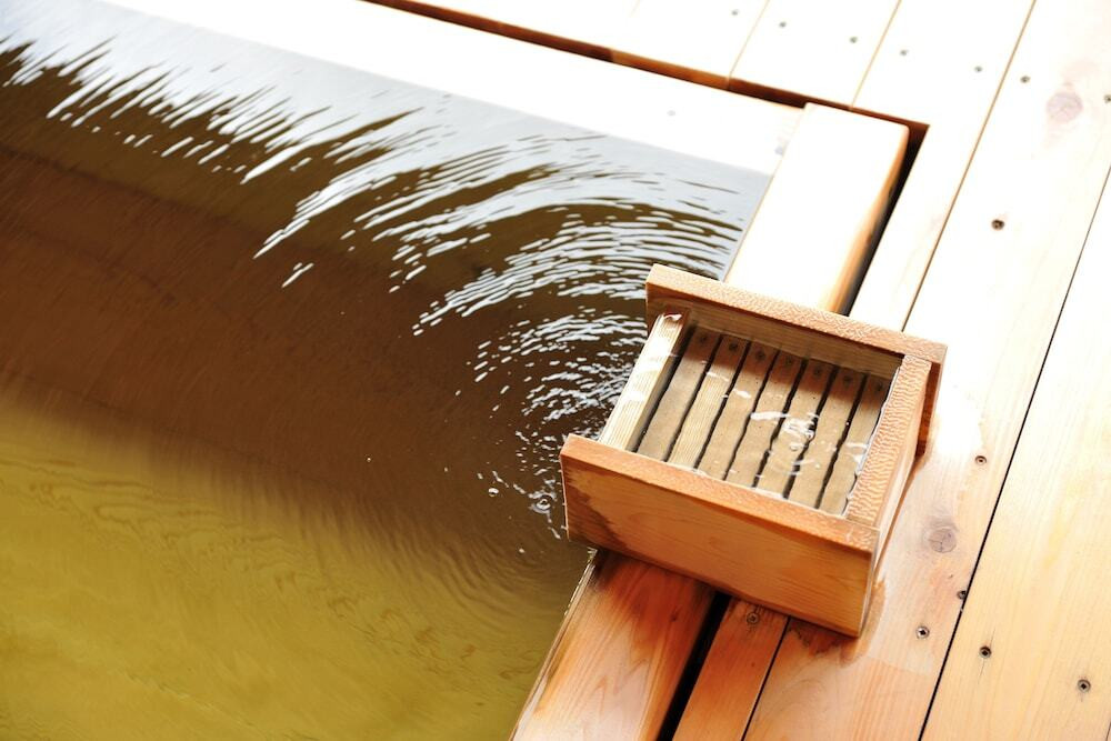 100%源泉かけ流しの温泉に癒されるオーガニックヴィラ4010437