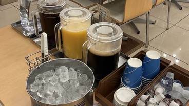 食事・飲み物 / 2