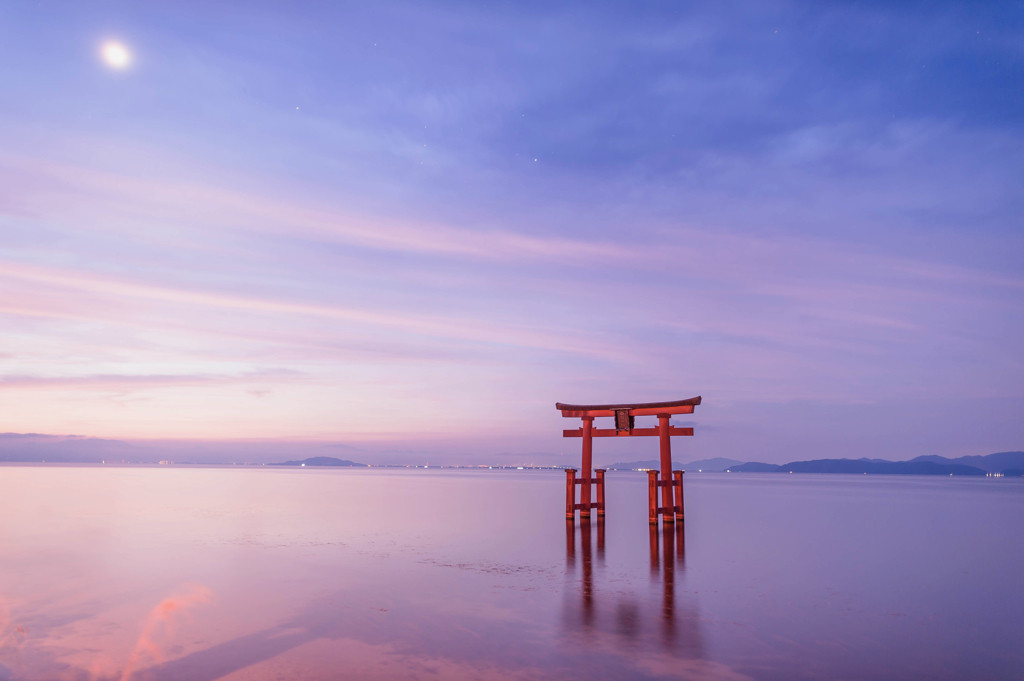白鬚神社やびわ湖バレイなど、見どころいっぱいの「琵琶湖」3525495
