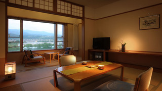 和室10畳 共用バスルーム