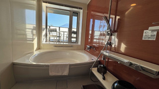 特別室 デラックスツインルーム - 富士山側 テラス付き, 角部屋, 2nd Floor (34.33平米)