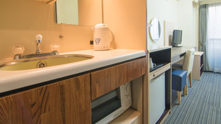 スタンダードダブルルーム スモールダブルベット利用 喫煙可 (ハウスキーピングは有料オプション)