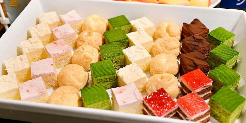 朝食ビュッフェ