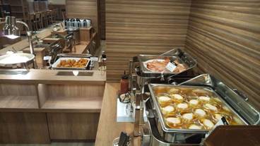 朝食ビュッフェ / 4