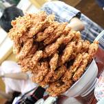 デカ盛りを超えた"テラ盛り"！常識超え「深川つり舟」の丼ぶり