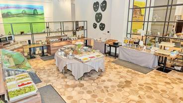 朝食ビュッフェ / 24