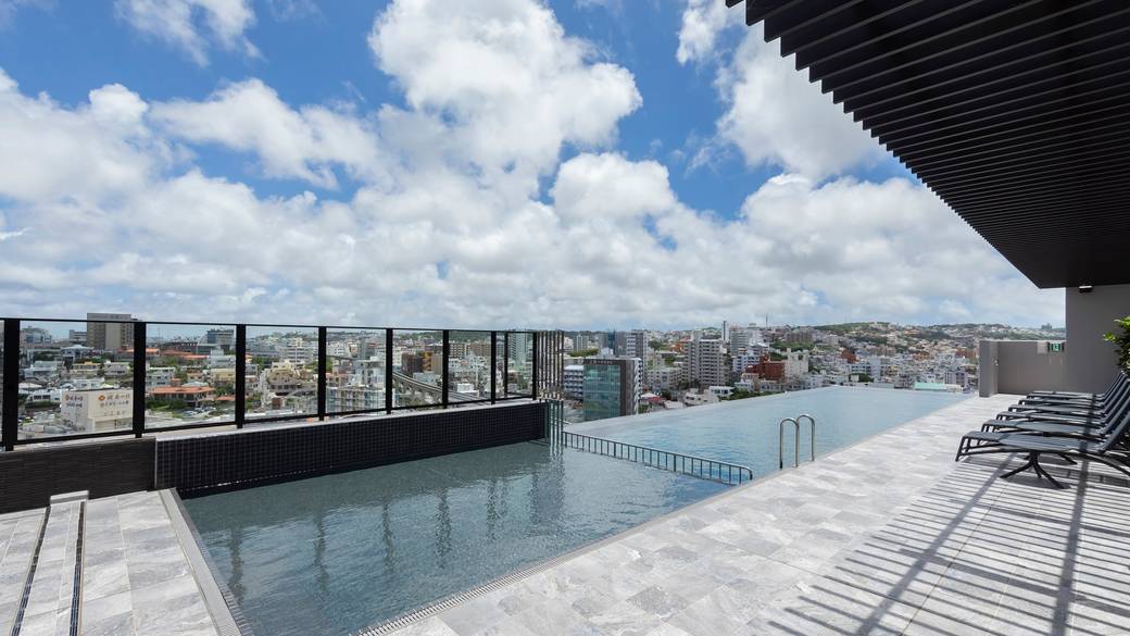 インフィニティ・エッジ・プール / 1