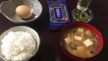食事・飲み物 / 1