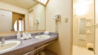 和室 デラックスルーム 専用バスルーム