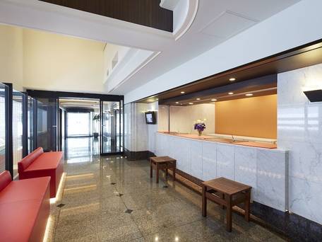 the b 水道橋（ザビー すいどうばし） / 3