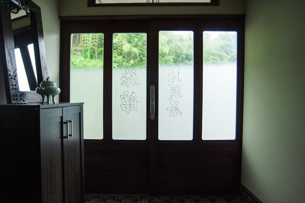 内部エントランス