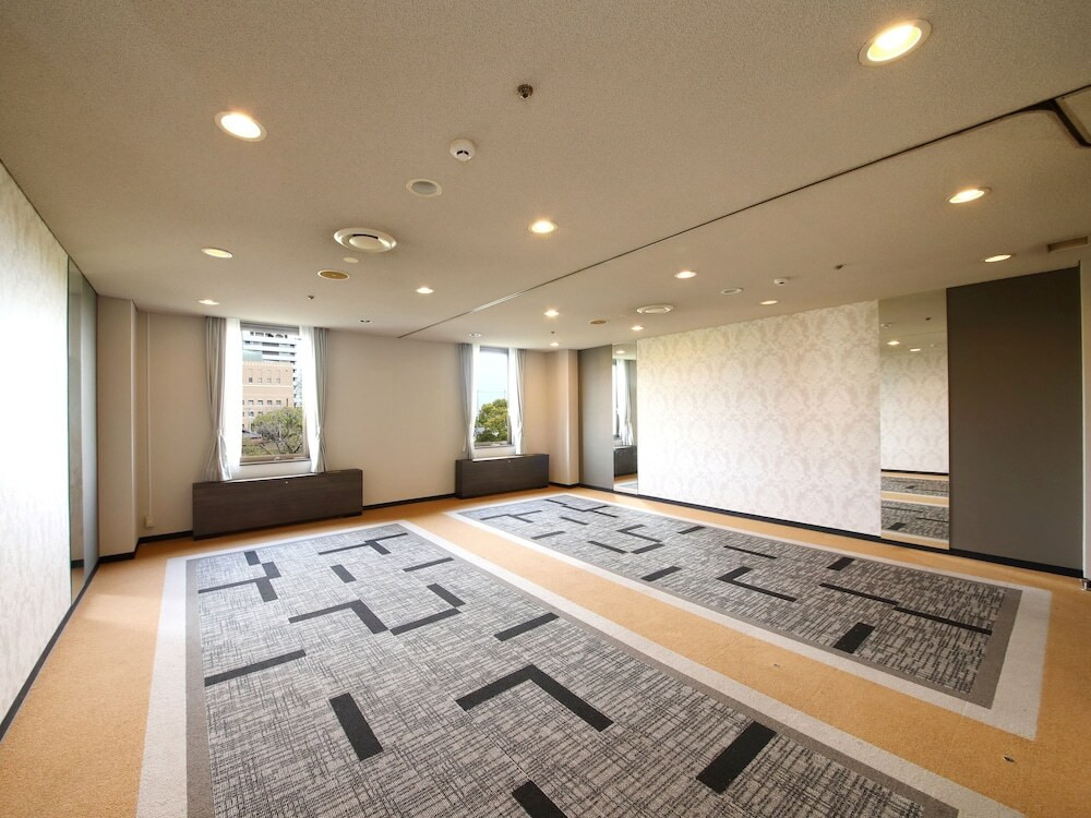 屋内結婚式場