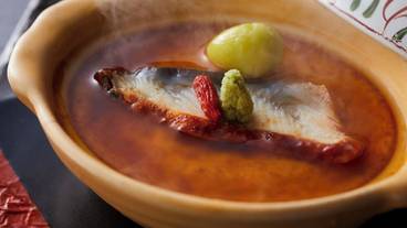 食事・飲み物 / 12