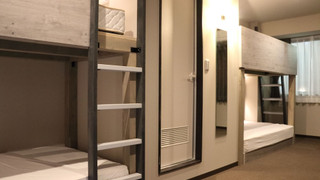 4人部屋　2段ベッド2台