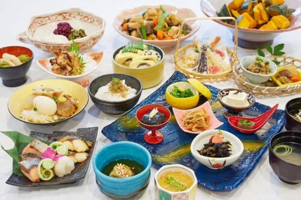 朝食