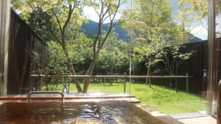 デラックス 4 人部屋