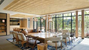 ロビーラウンジ / 1