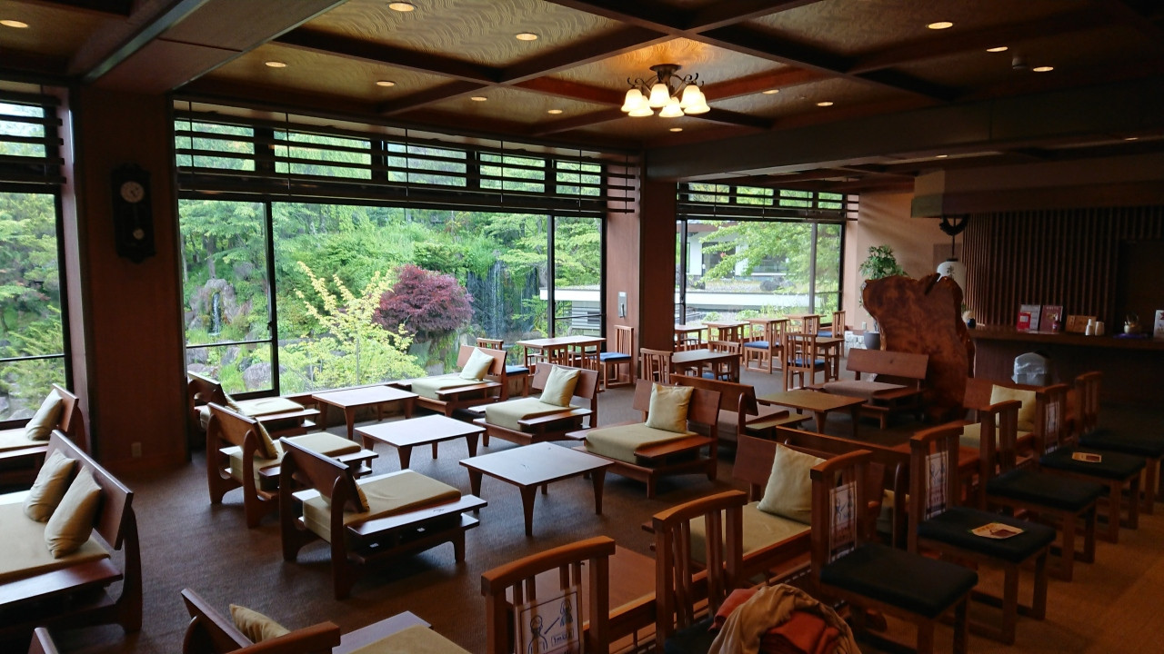 受付奥のロビー