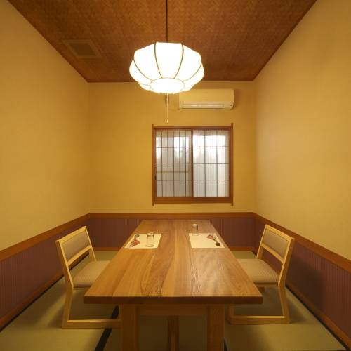 個室の食事処「斐路炉亭」 / 5