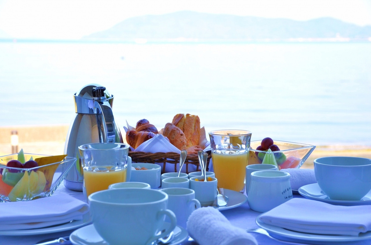 時間とともに移り変わる景色3505828