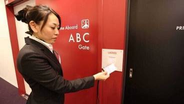 内部エントランス / 2