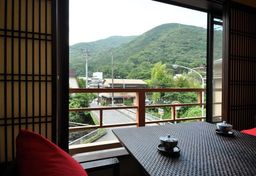 結いの宿 彌榮館（ゆいのやど やえいかん）
