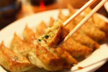 「ひろめで安兵衛」 料理 7123079 屋台餃子