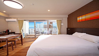 コンドミニアム ダブルベッド 1 台 禁煙 ペットの受け入れ不可(4階)