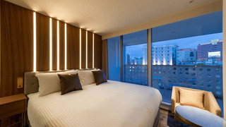 デラックスキングルーム リバーサイドバルコニー付き 禁煙