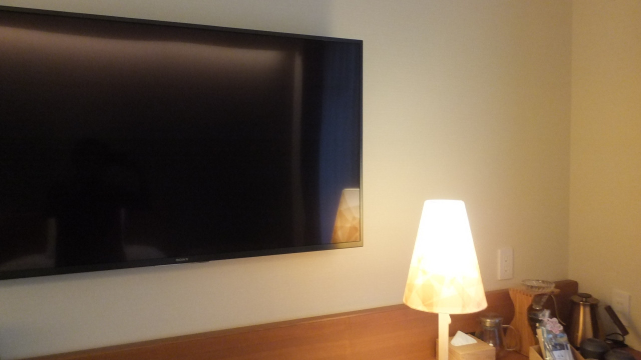 TV冷蔵庫にはボトルの水のサービス、お茶や紅茶コーヒー、