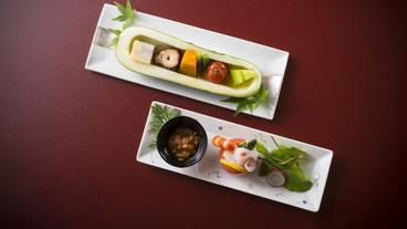 食事・飲み物 / 3