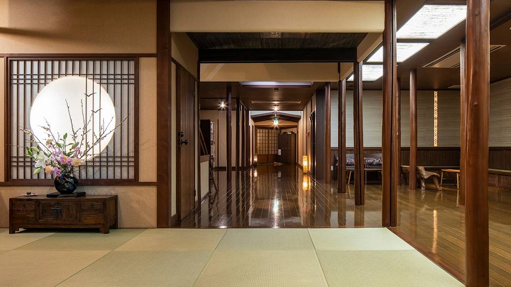 木もれびの宿　ふるさと／玄関① / 2