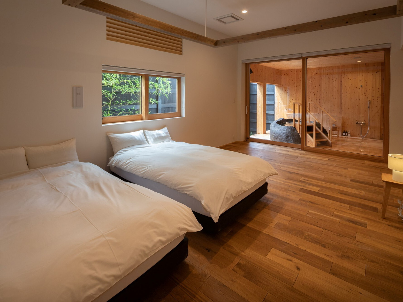 地元産の家具に囲まれ、山形の伝統を五感で感じる「YAMAGATA」3724158