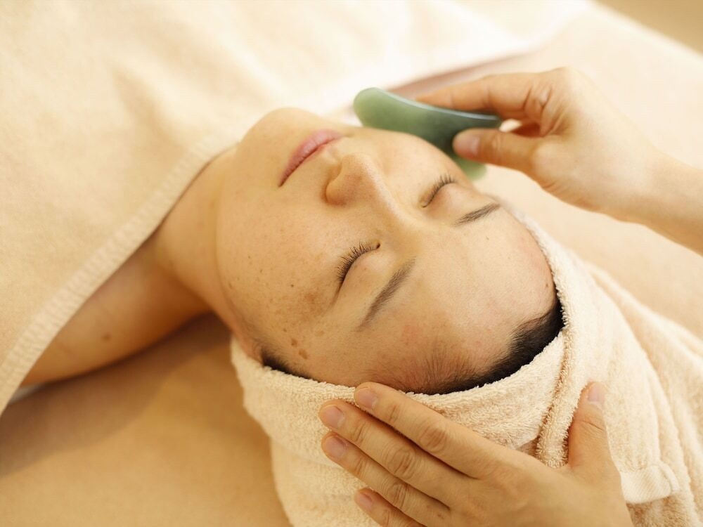 フェイシャル トリートメント